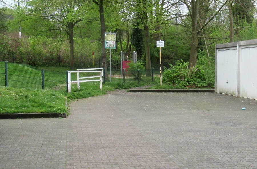 spielplatz-Weg